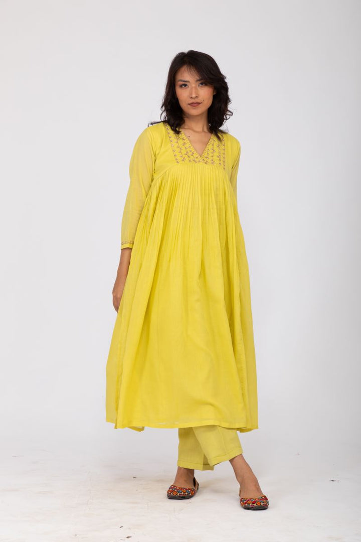 AMALTAAS OCHRE KURTA SET