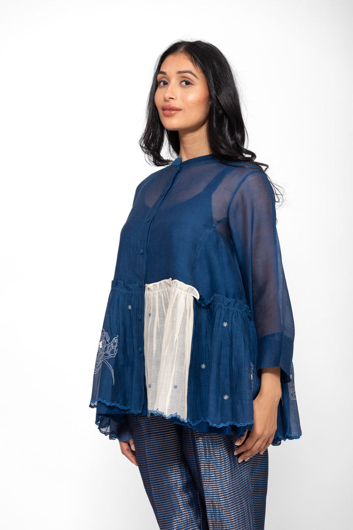 ROSETTE BLUE LILY SHORT TOP 1