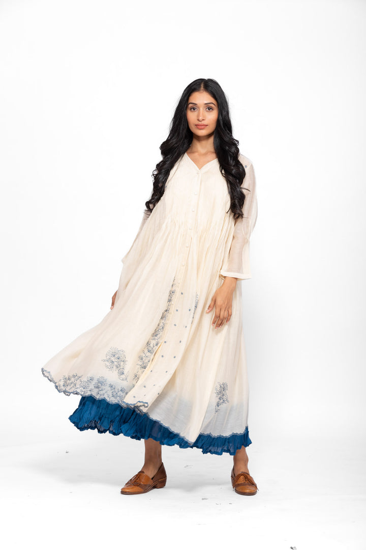 ROSETTE BLUE AND WHITE LILY KATE DRESS 1
