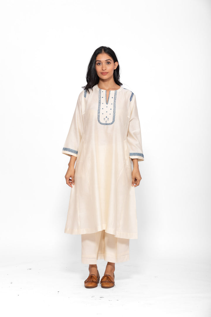 ROSETTE BLUE WHITE LILY GABA TUNIC SET 5