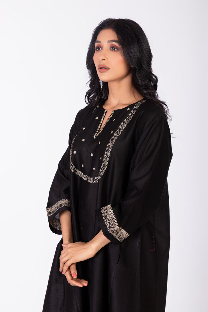 ROSETTE BLACK CHARCOAL INK GABA TUNIC SET