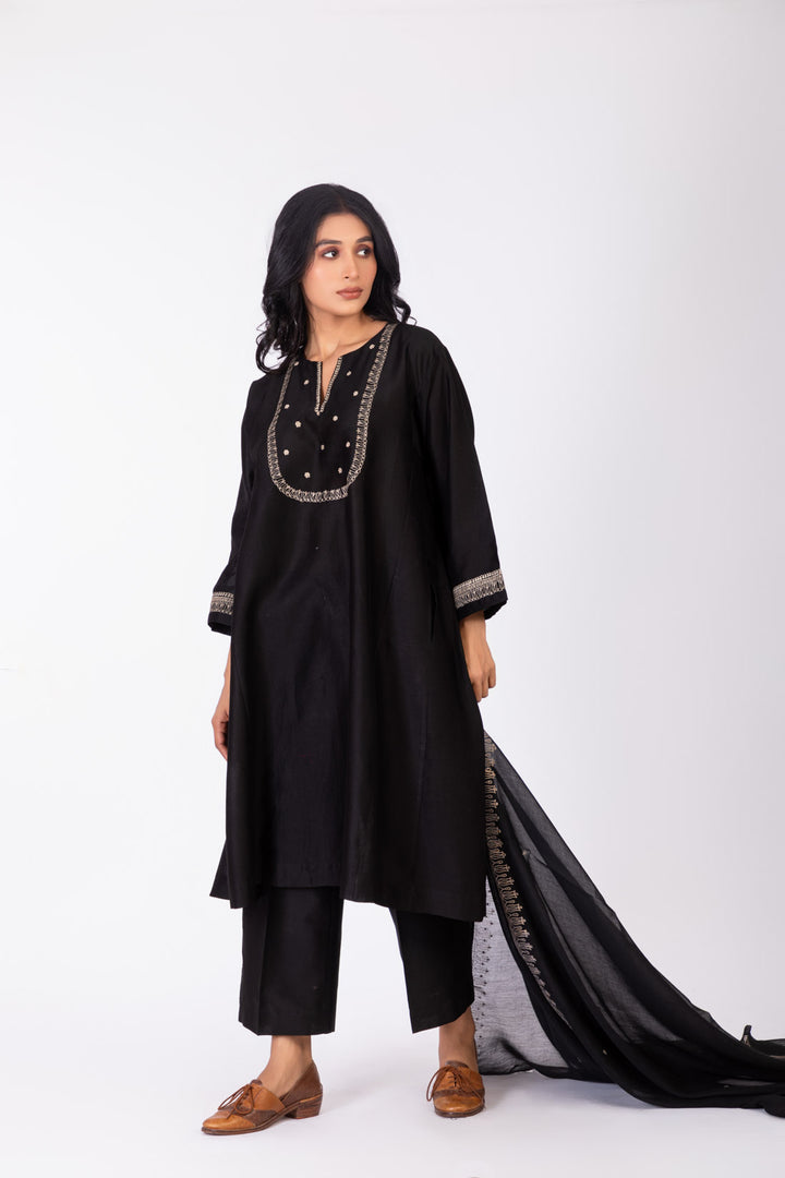 ROSETTE BLACK CHARCOAL INK GABA TUNIC SET