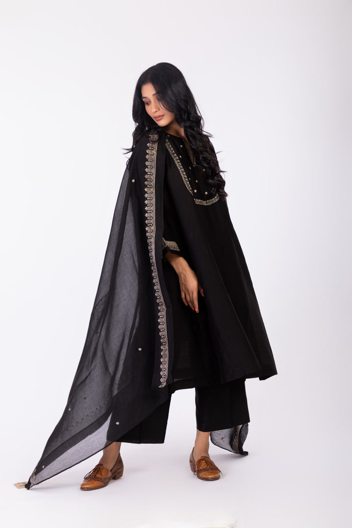 ROSETTE BLACK CHARCOAL INK GABA TUNIC SET