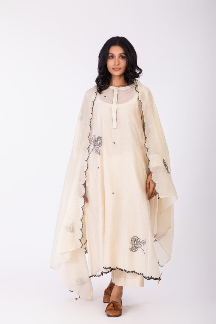 ROSETTE WHITE LILY INK GABA TUNIC SET