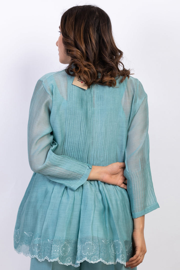 HAILEY SHORT SILK OVERLAY