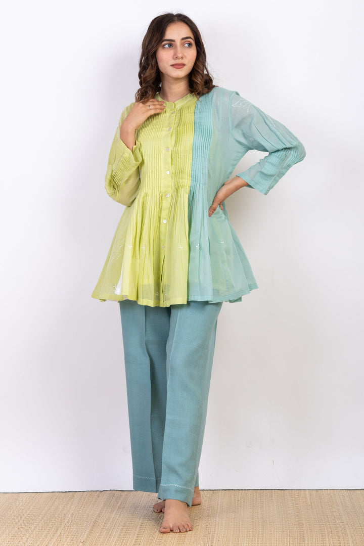 DHALIA SHORT OVERLAY