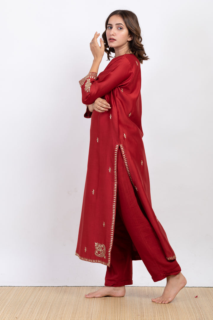 GAUTIMI EMBROIDERED KURTA SET