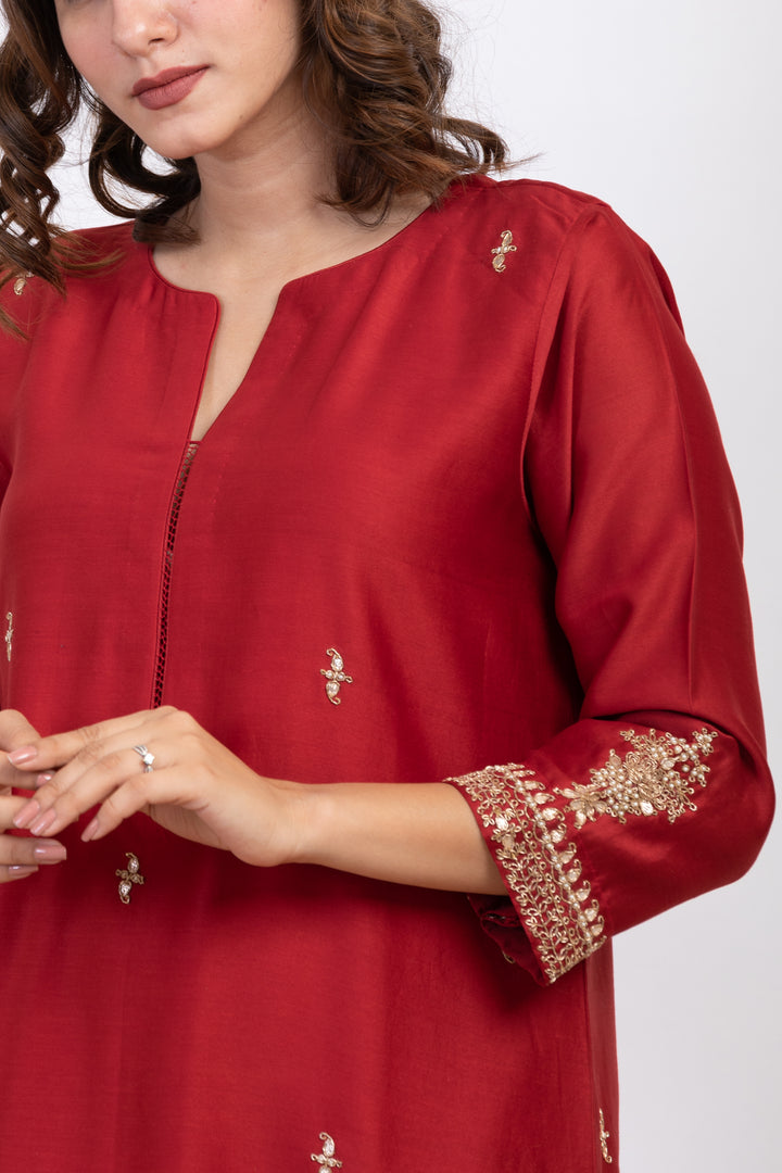 GAUTIMI EMBROIDERED KURTA SET