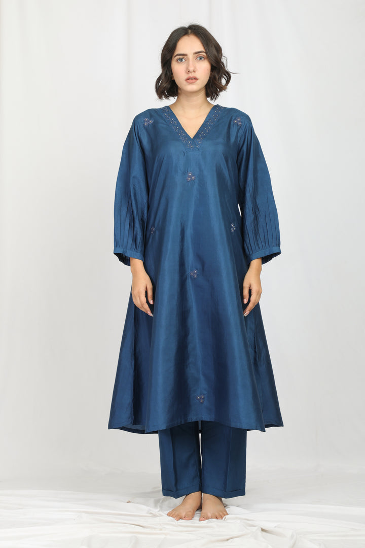 RAJESHWERI SILK OVERLAY SET