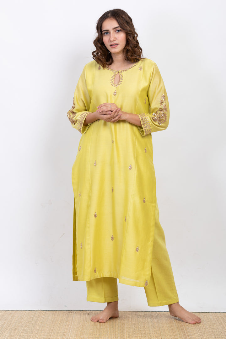 KEERTI EMBROIDERED KURTA SET