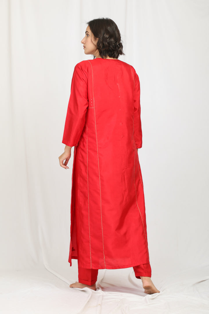 SIRIJA SILK KURTA SET