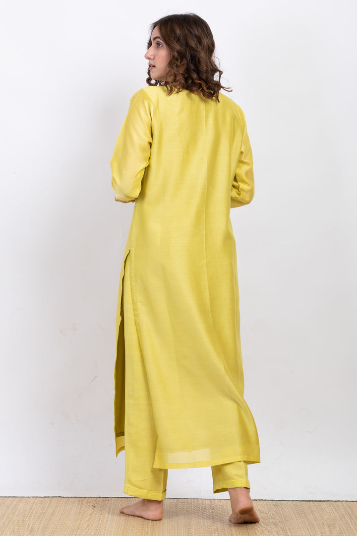 KUMD EMBROIDERED KURTA SET