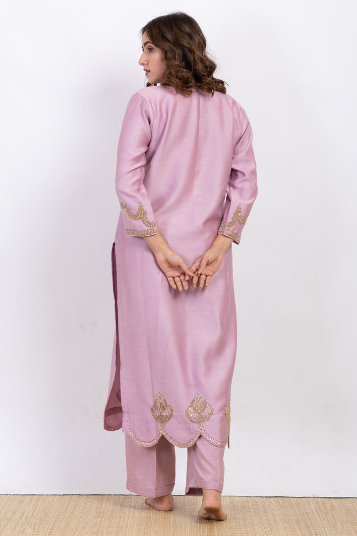 AARJAVE EMBROIDERED KURTA SET