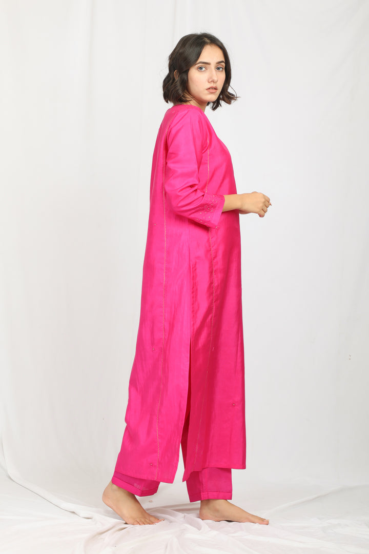 ANAHITA SILK KURTA SET