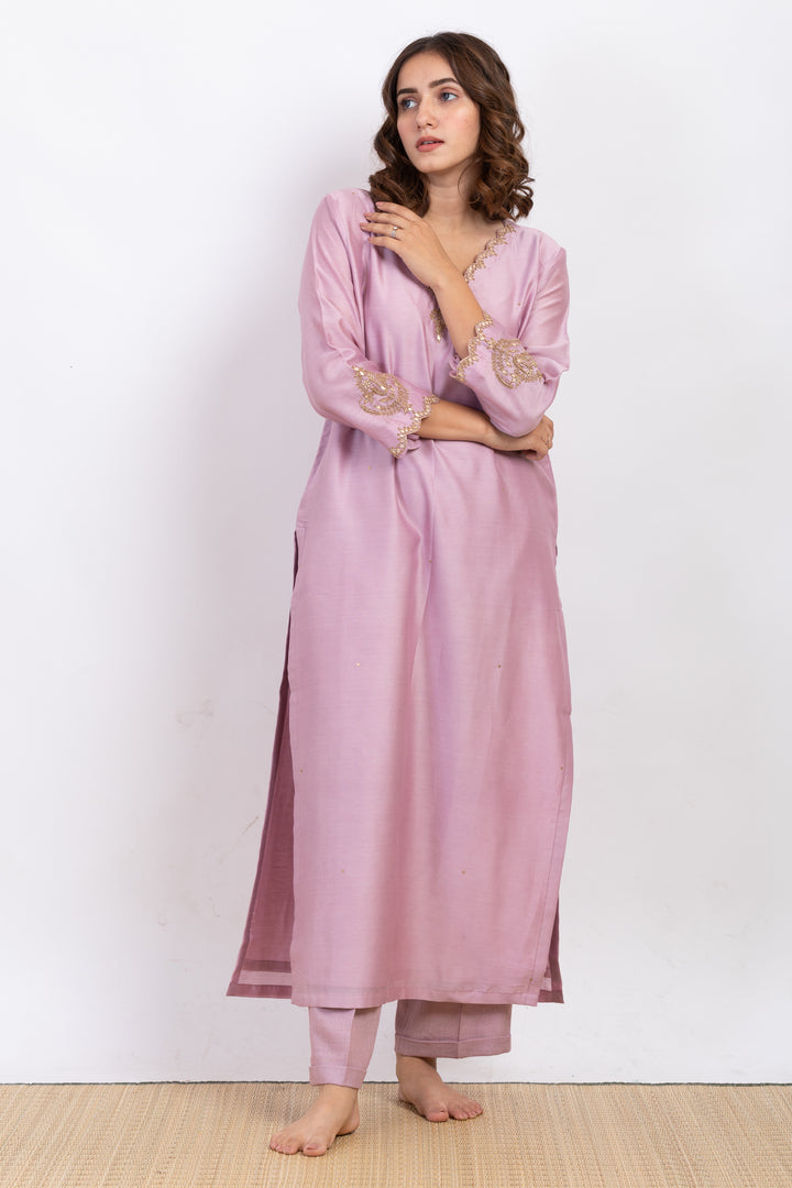 ANUJM EMBROIDERED KURTA SET