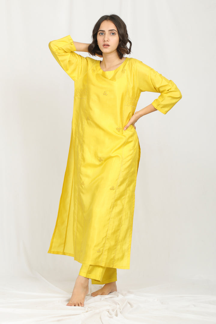 FAIZAH SILK KURTA SET