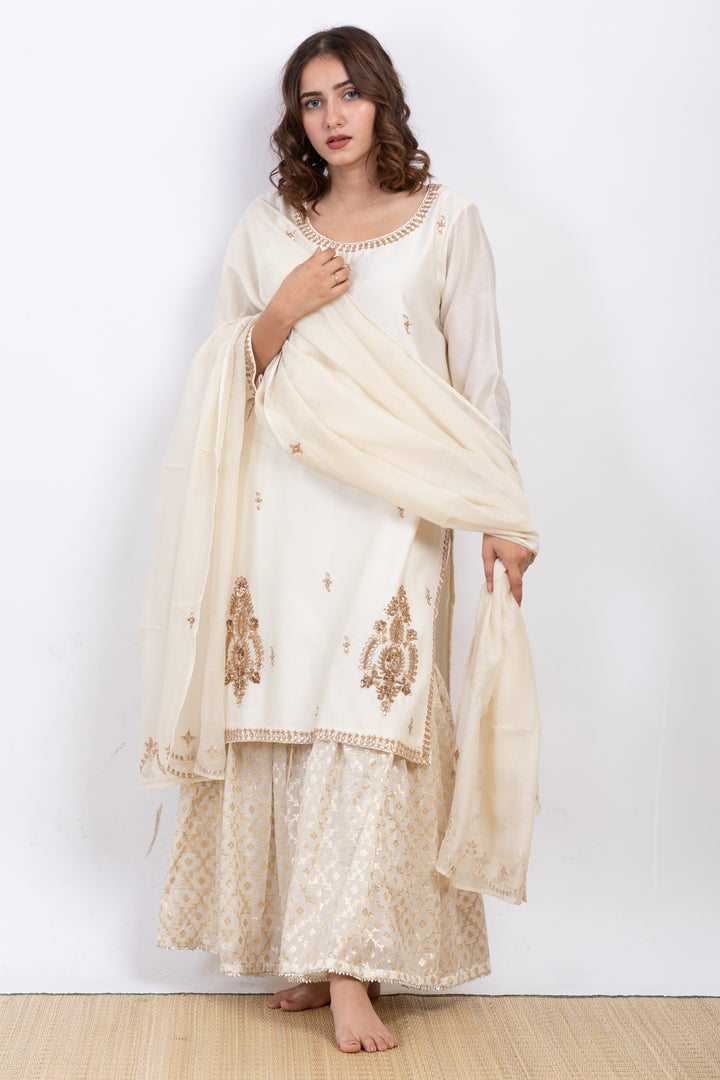 SHAILEE EMBROIDERED SHARARA SET