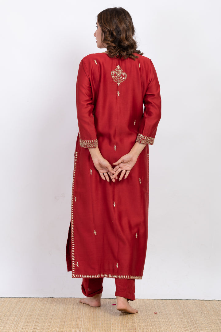 GAUTIMI EMBROIDERED KURTA SET