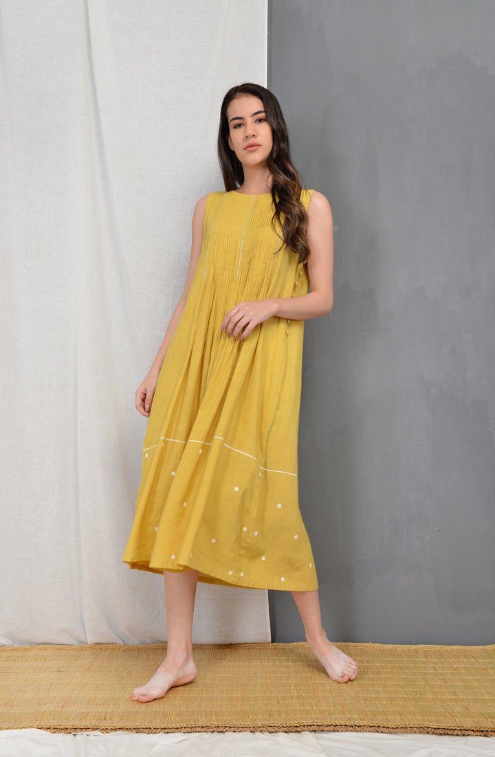 AMBER PLEATED DRESS