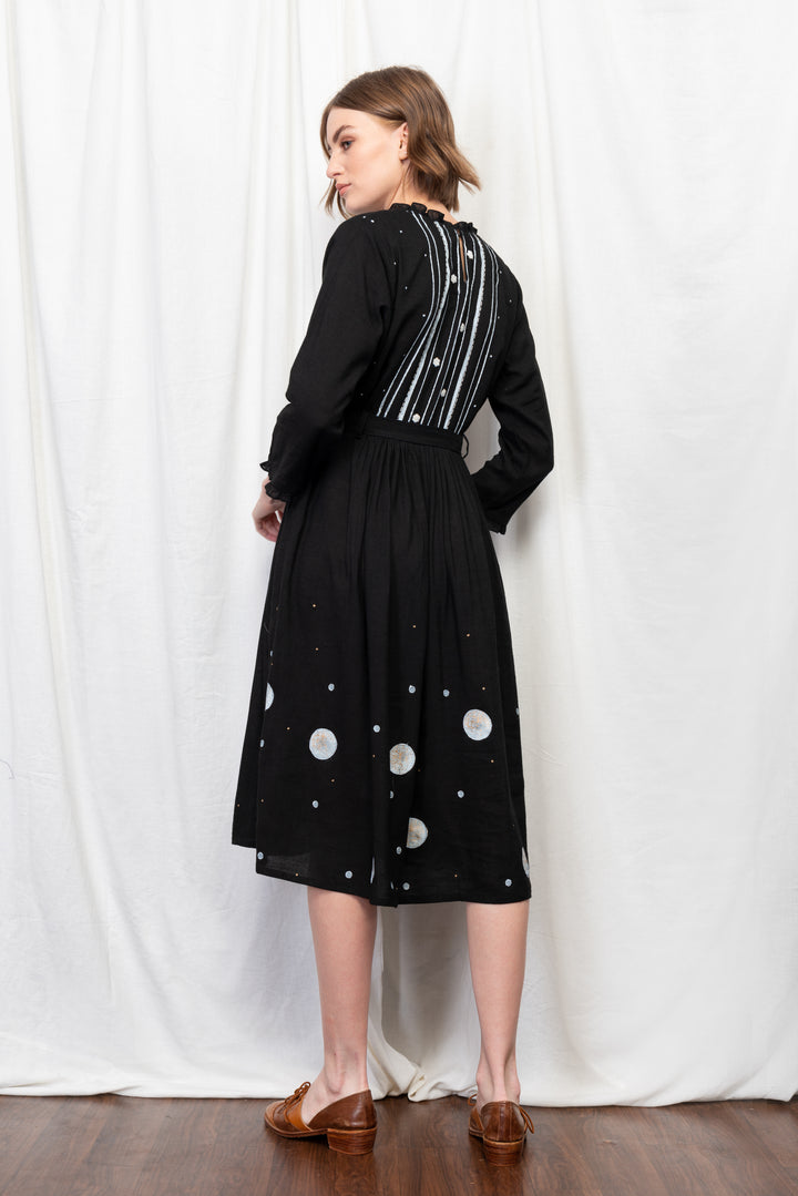 CARTER INDIE PLEATED TIE UP INDIE DRESS