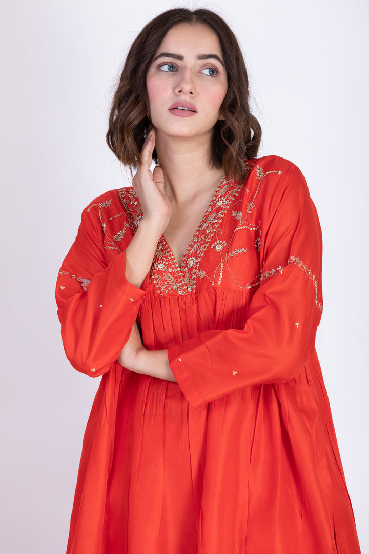 VAMIKA SILK KURTA SET