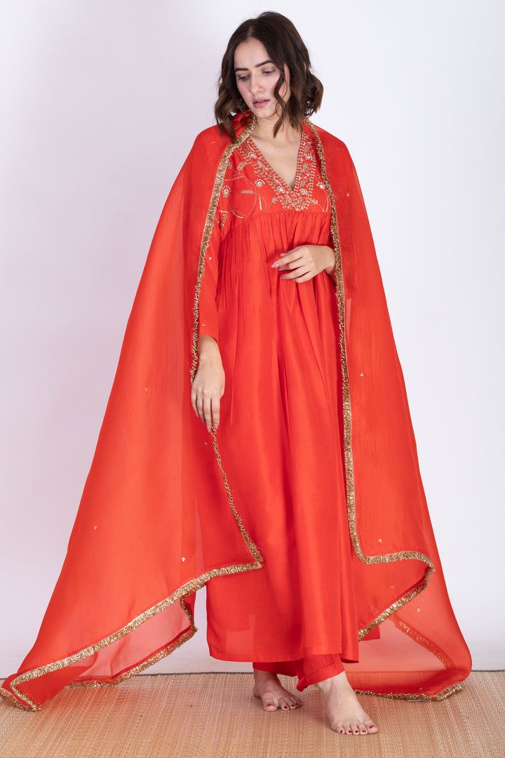 VAMIKA SILK KURTA SET