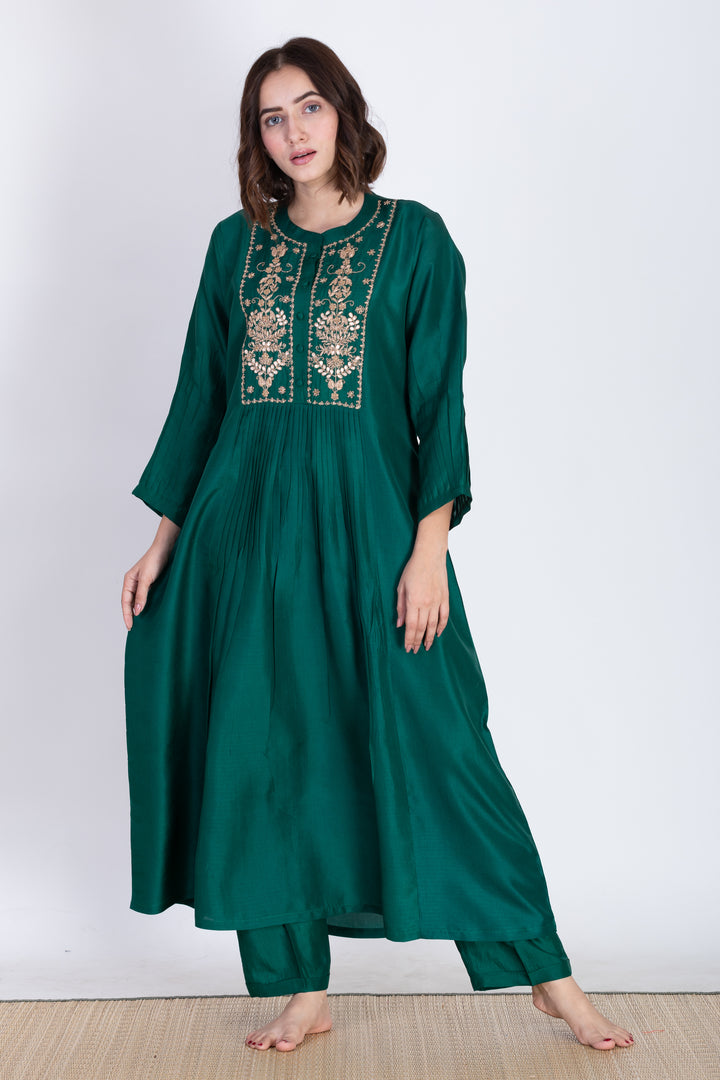 KRUPA SILK KURTA SET