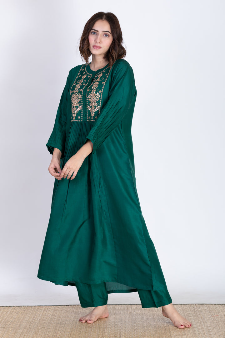 KRUPA SILK KURTA SET