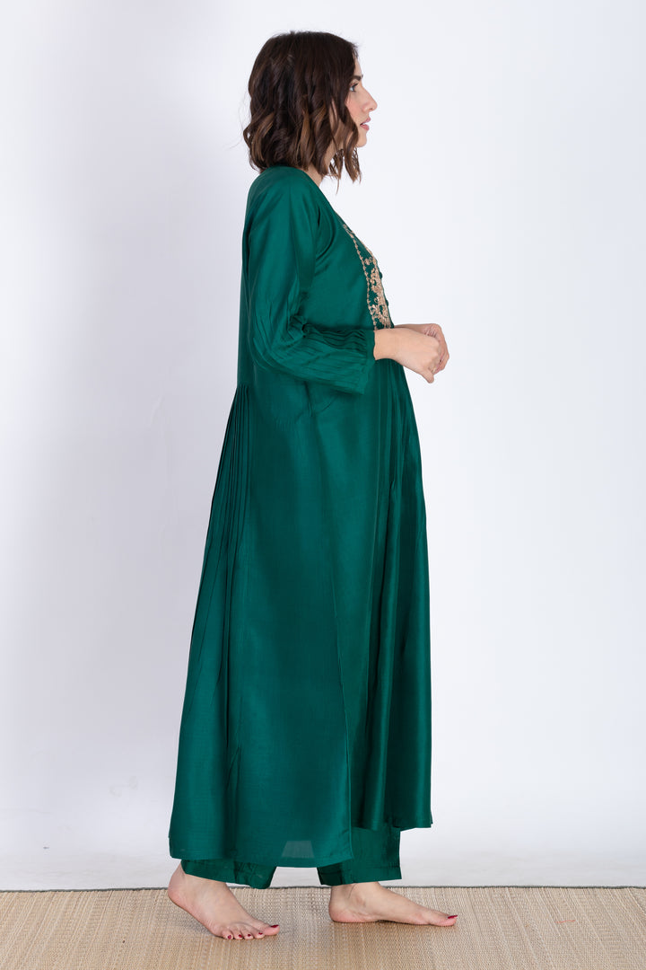 KRUPA SILK KURTA SET