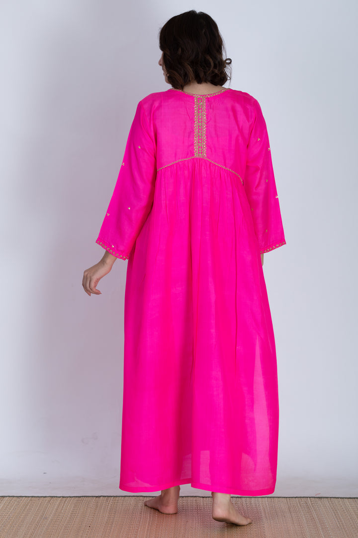REETI SILK KURTA SET