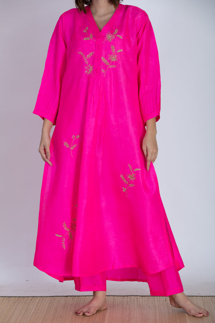 RAAJAVI SILK KURTA SET