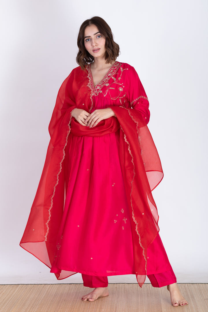 VISHAKHA SILK KURTA SET