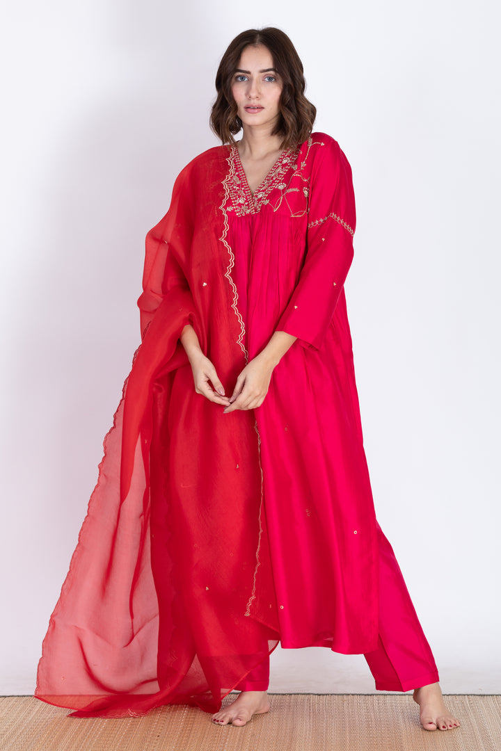 VISHAKHA SILK KURTA SET