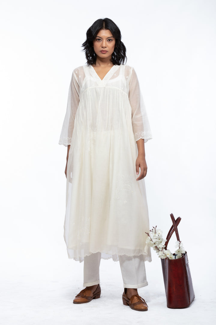 DHALIA ECRU SILK OVERLAY