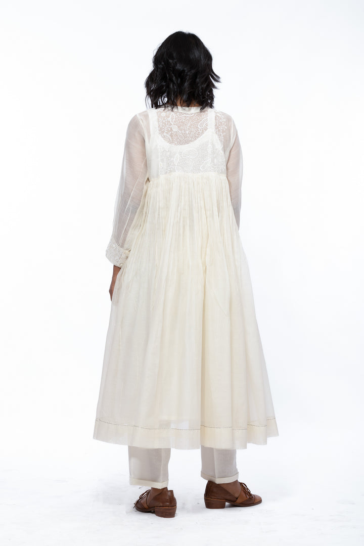 طبقة خارجية من حرير LILY ECRU