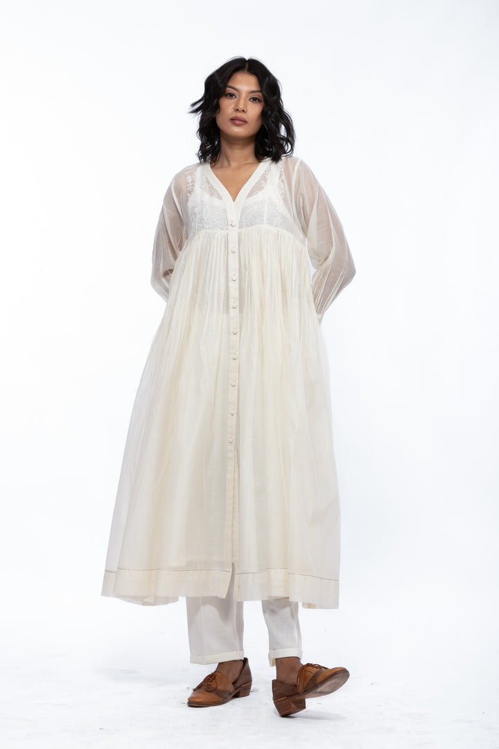 طبقة خارجية من حرير LILY ECRU