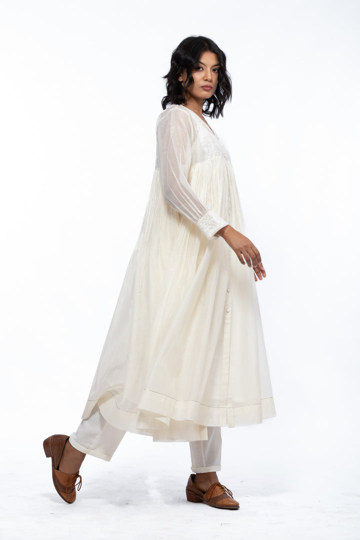 طبقة خارجية من حرير LILY ECRU