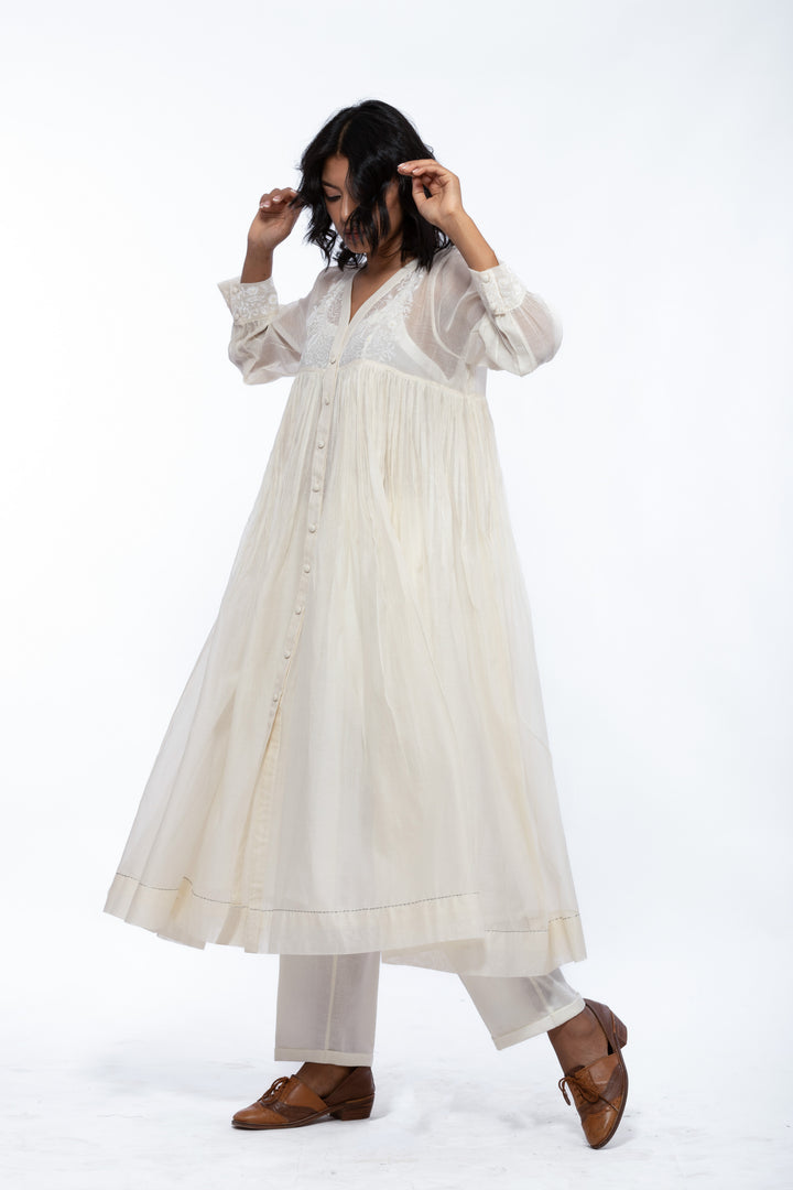 طبقة خارجية من حرير LILY ECRU