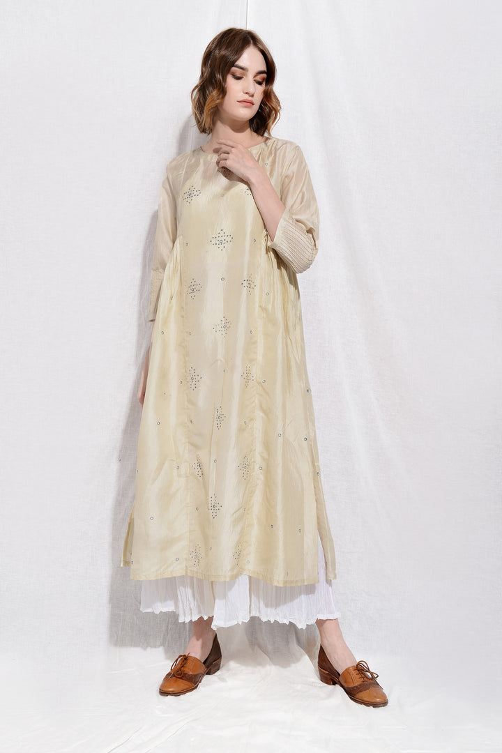 NIYA SILK OVERLAY SET