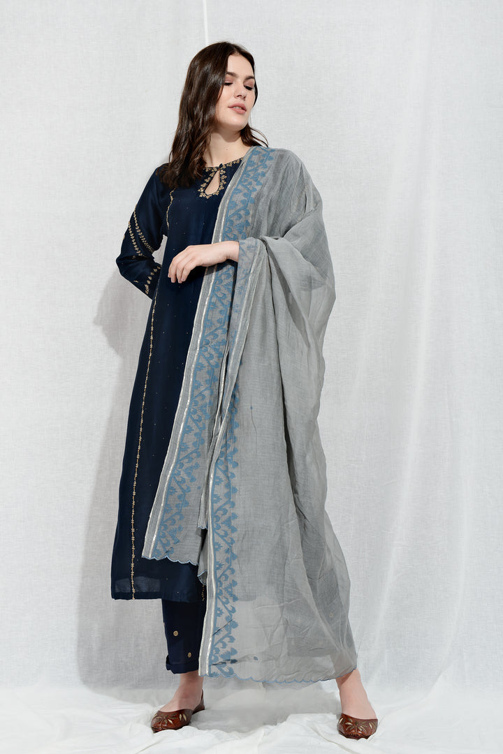 SHRIZA EMBROIDERED KURTA SET