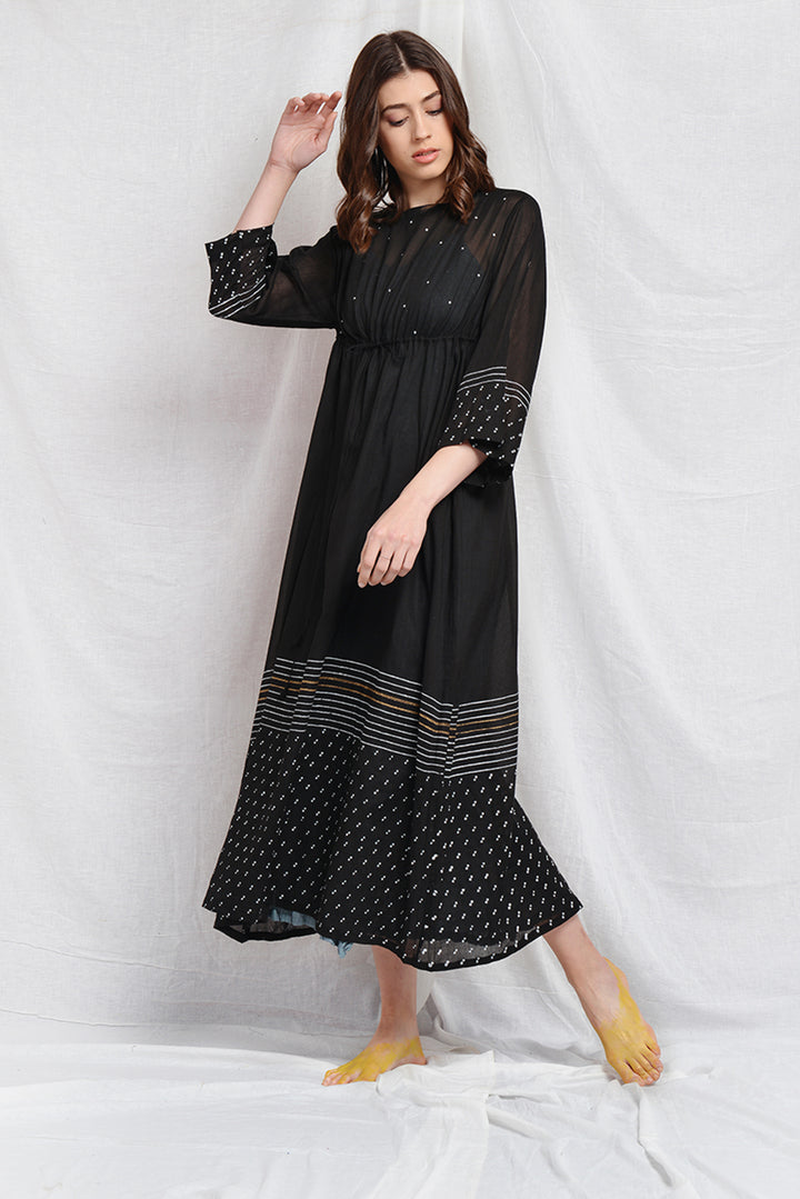 فستان أثيا مربوط