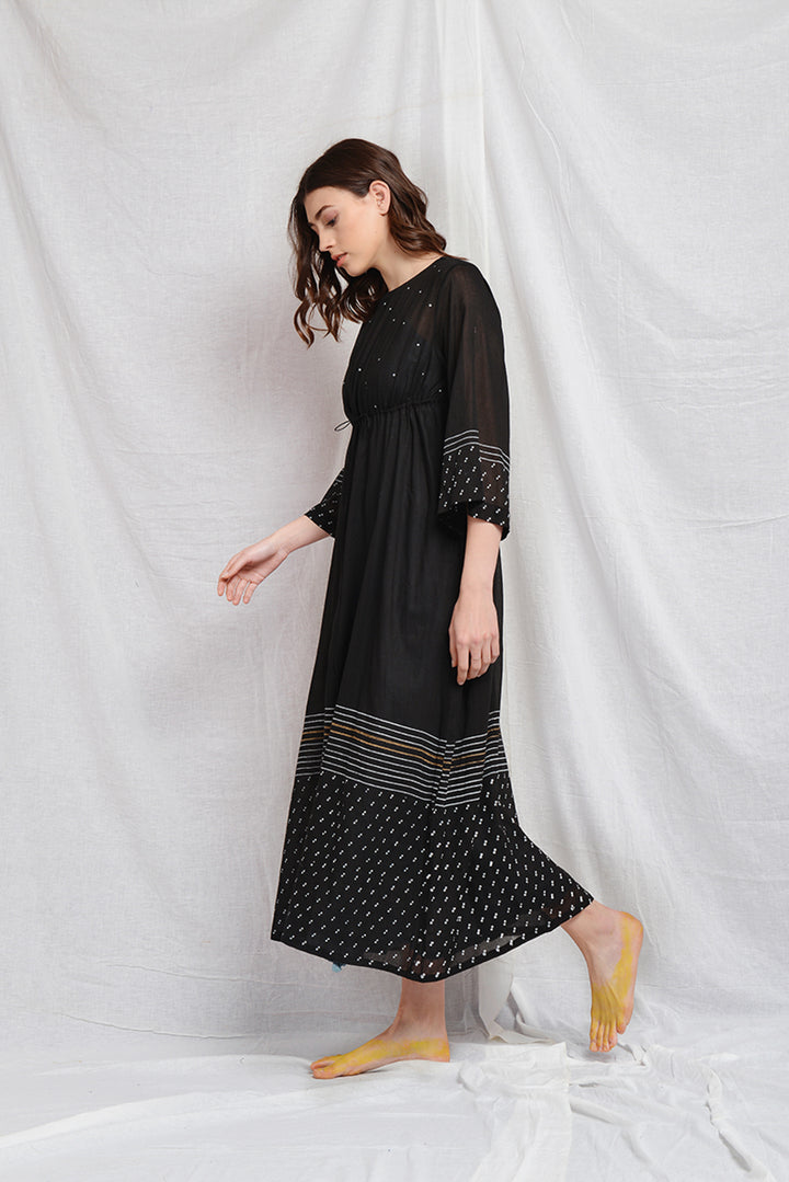 فستان أثيا مربوط