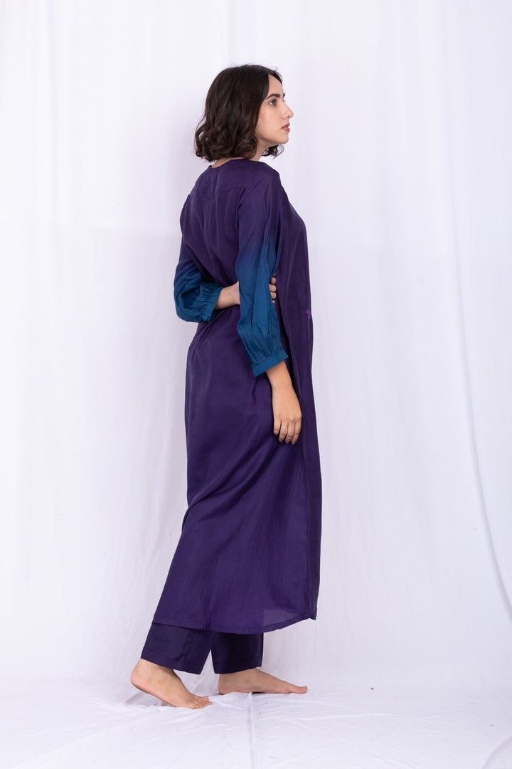 MRINALINI SILK KURTA SET