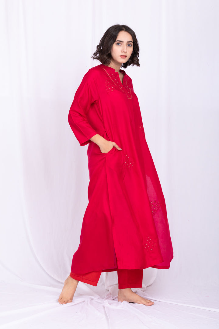 ANAMIKA SILK KURTA SET