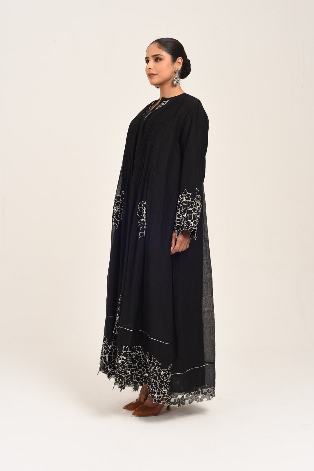 MIRAYA ABAYA AND INNER DRESS