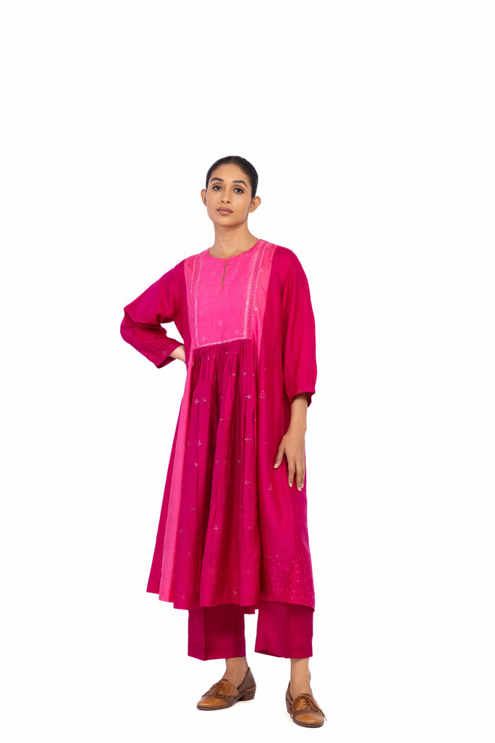 Bandhej Titli Tunic Set 8