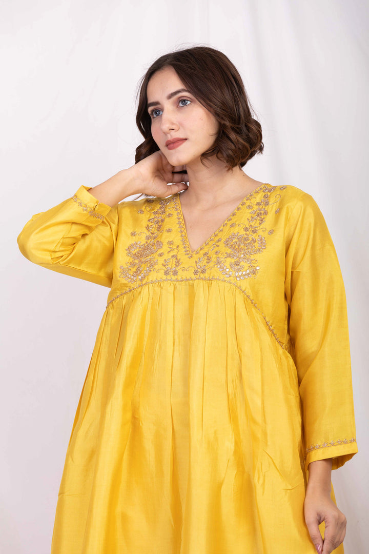 FARAH SILK KURTA SET