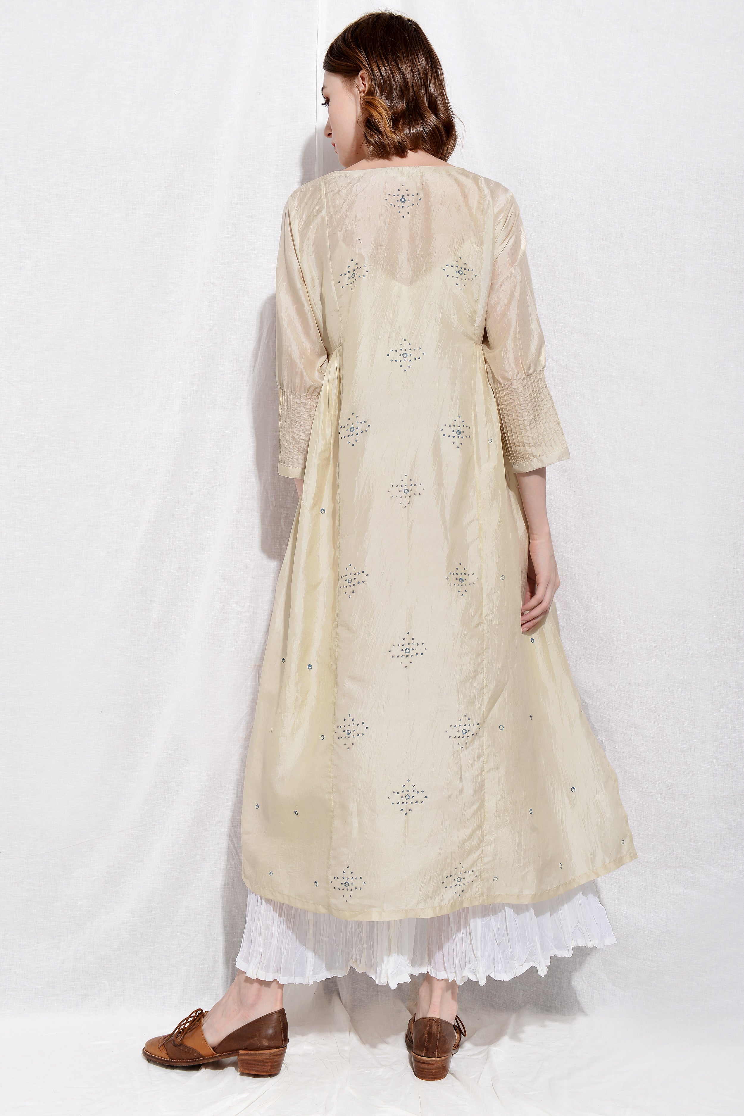 NIYA SILK OVERLAY SET