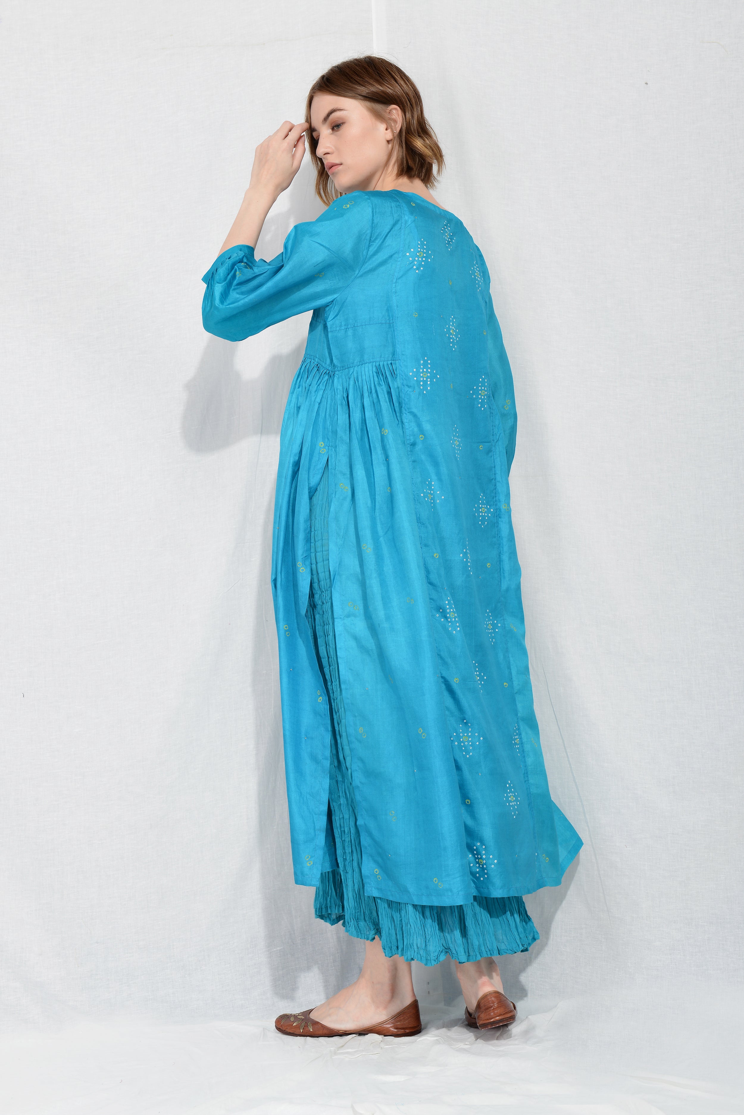 YURI SILK OVERLAY SET