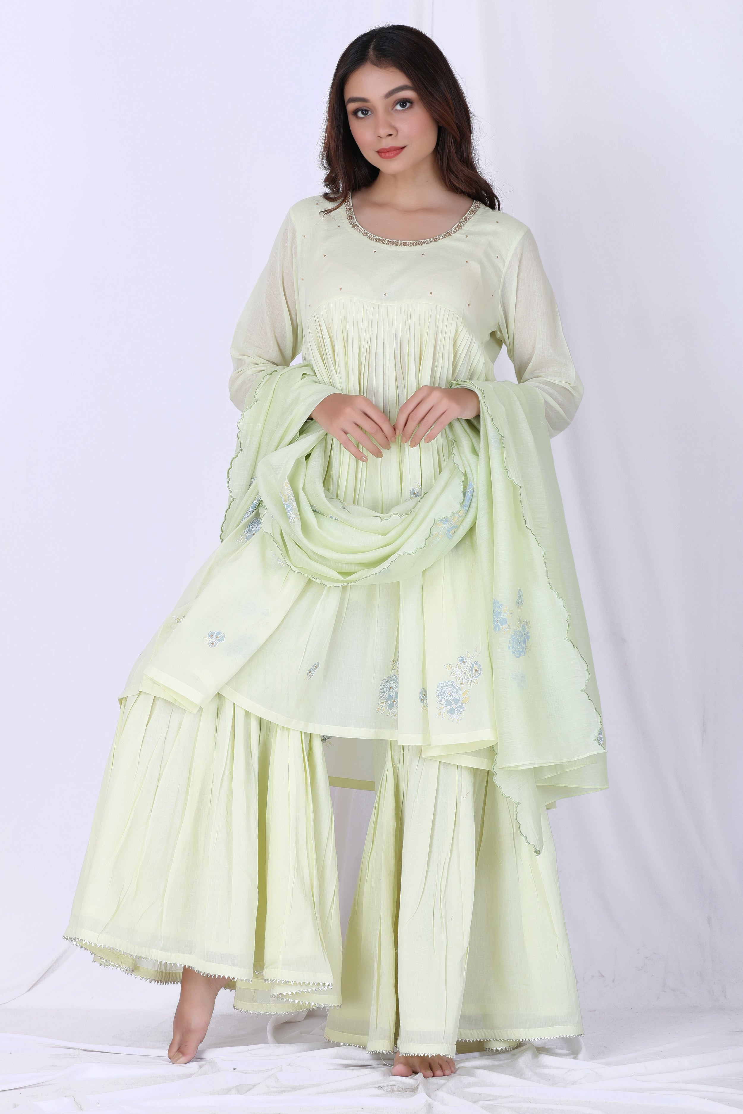 KAASHII SHARARA SET